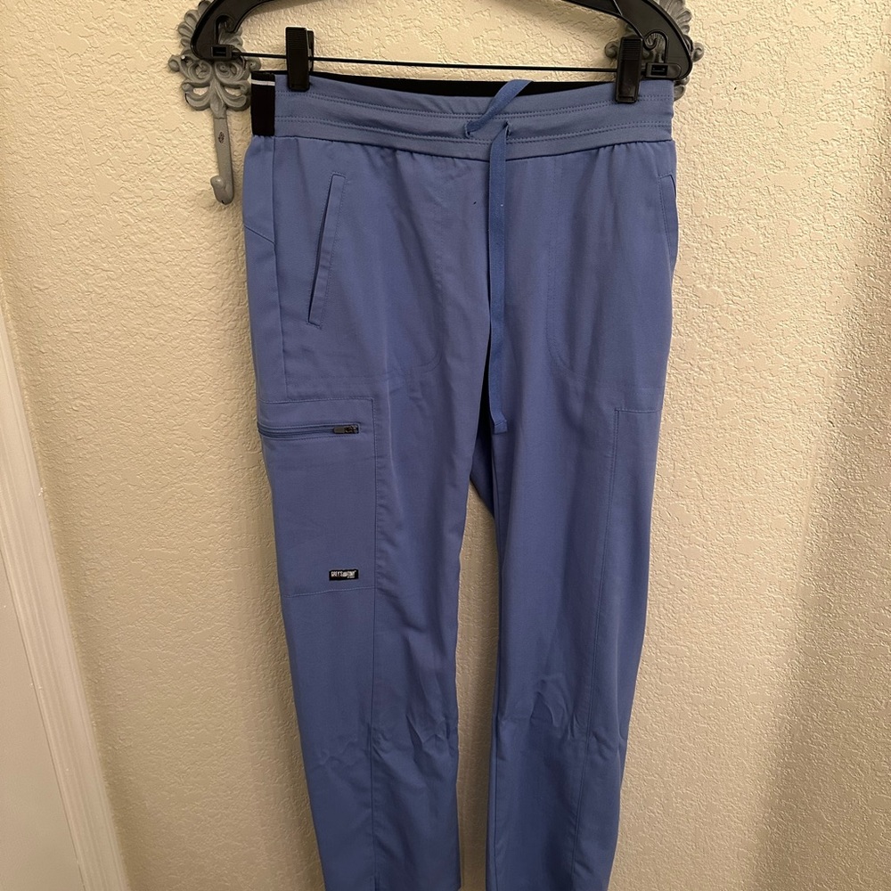 Scrub set - Picture 5 of 5